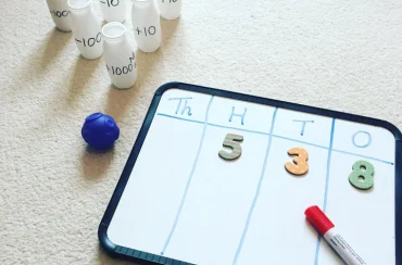 Multiples of 10 Bowling – find 10 or 100 more or less (Yr3)